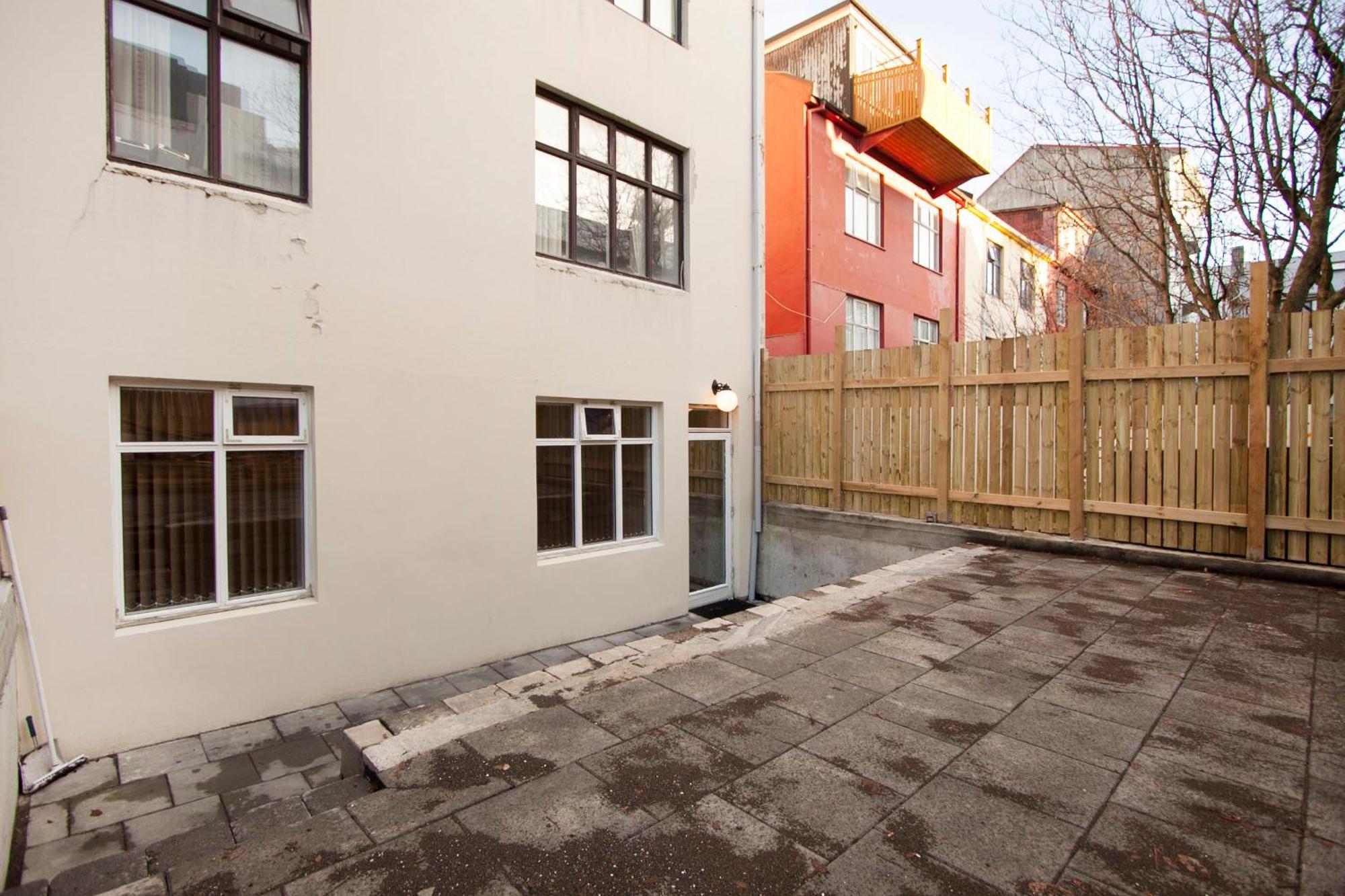 Astro Hverfisgata Reykjavík Exterior foto